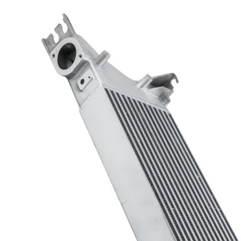 Front Mount Intercooler compatible for Nissan Navara Pathfinder D40 ST-X V6 3.0L V9X 550