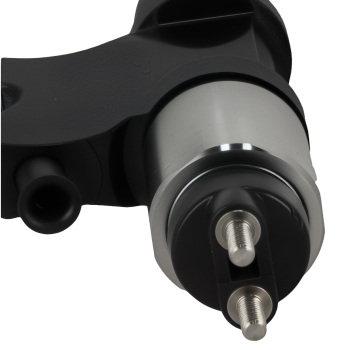 Common Rail Injector compatible for Isuzu 4HL1 6HL1 Engine 095000-5500 095000-5504