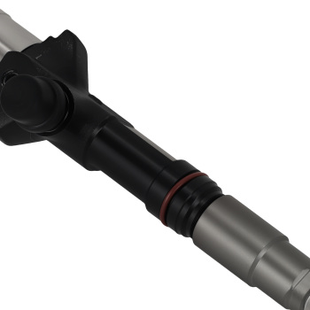 Diesel Fuel Injector compatible for Kubota V3800 V3800T Engine 3.8L 095000-9690
