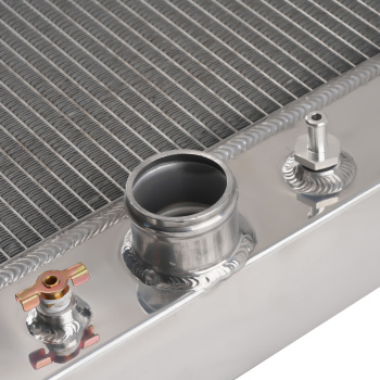 4-Row Aluminum Radiator compatible for Ford F-250 F-350 6.9L 7.3L 1983-1996 REA411165AA