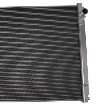 3 Row Aluminum Radiator compatible for Ford F-250 F-350 6.0L 2003-2004 DPI2741