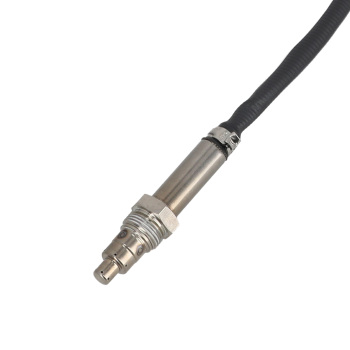 Sensore NOx compatibile per Mercedes Benz Actros Euro6 Camion 4Pins 900mm 24V 5WK97330A