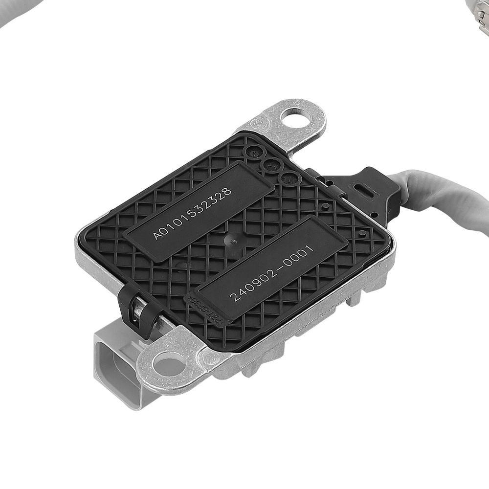 2x InletOutlet Nox Sensor compatible for Detroit DD13 DD15 DD16 Engine 0101532228