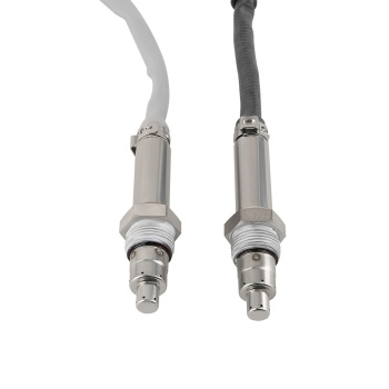 2x InletOutlet Nox Sensor compatible for Detroit DD13 DD15 DD16 Engine 0101532228