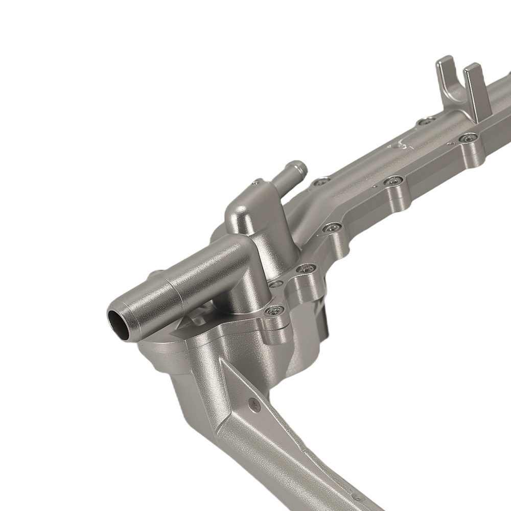 Rear Aluminum Coolant Crossover Heater Pipe LR109401 compatible for Jaguar Land Rover 3.0L