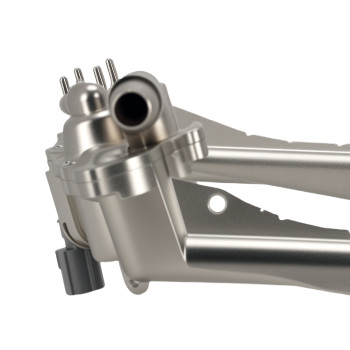 Rear Aluminum Coolant Crossover Heater Pipe LR109401 compatible for Jaguar Land Rover 3.0L