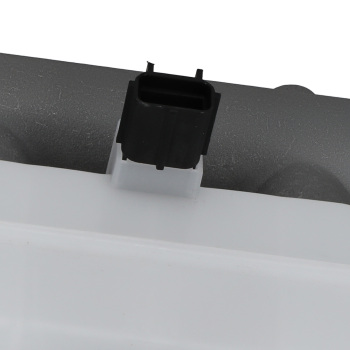 Brake Master Cylinder compatible for Ford F-150 F-250 Bronco E-150 E-250 M39634 YL3Z2140CA