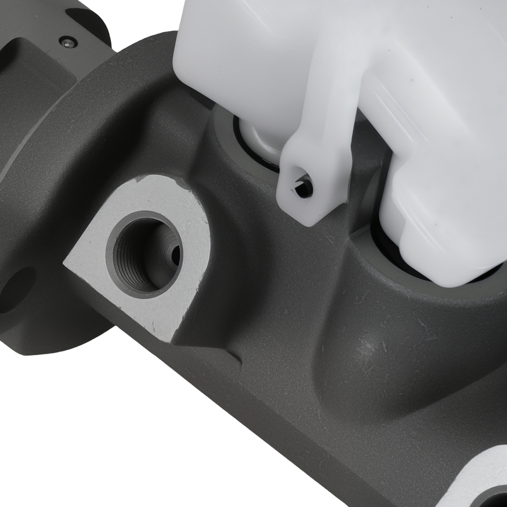 Aluminum Brake Master Cylinder compatible for Ford Focus 2000 2001 2002 2003-2008 M630269