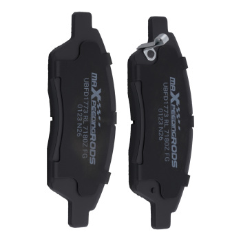 Front Ceramic Brake Pads Set compatible for Nissan Micra 2015-2017 Versa 2012-2019 D1592