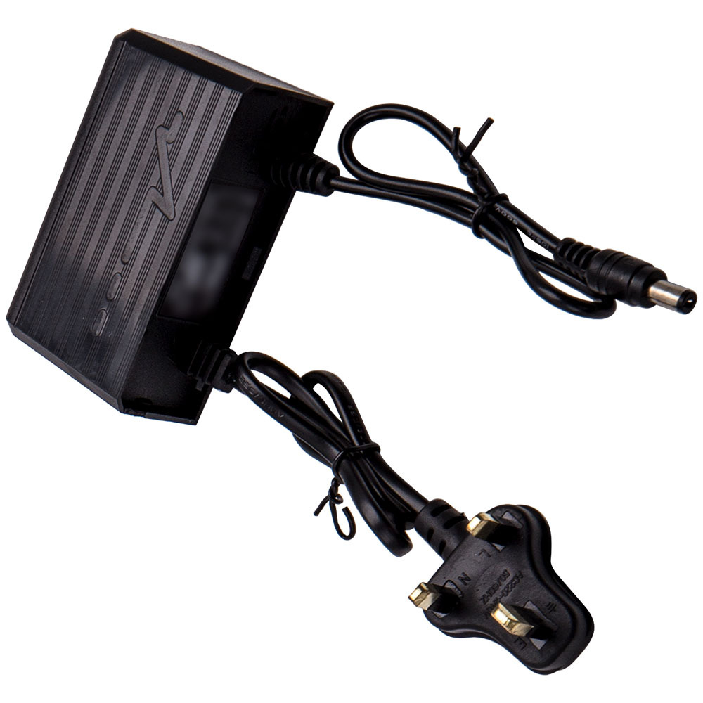 Weatherproof Outdoor Camera 1080P Pan Tilt Zoom Remote View UK Plug compatible for White