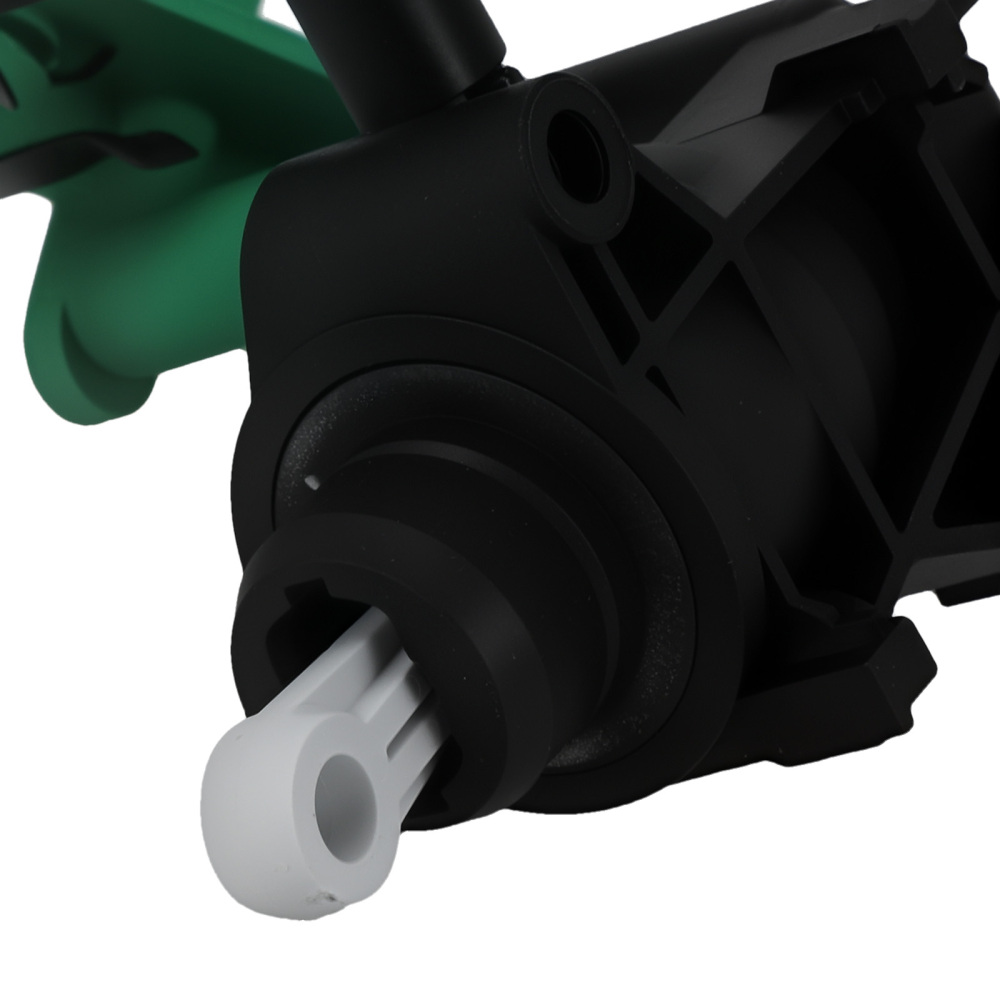 Clutch Master Cylinder compatible for Ford Focus 1.6 1.8 Tourneo Connect Connect 1133522