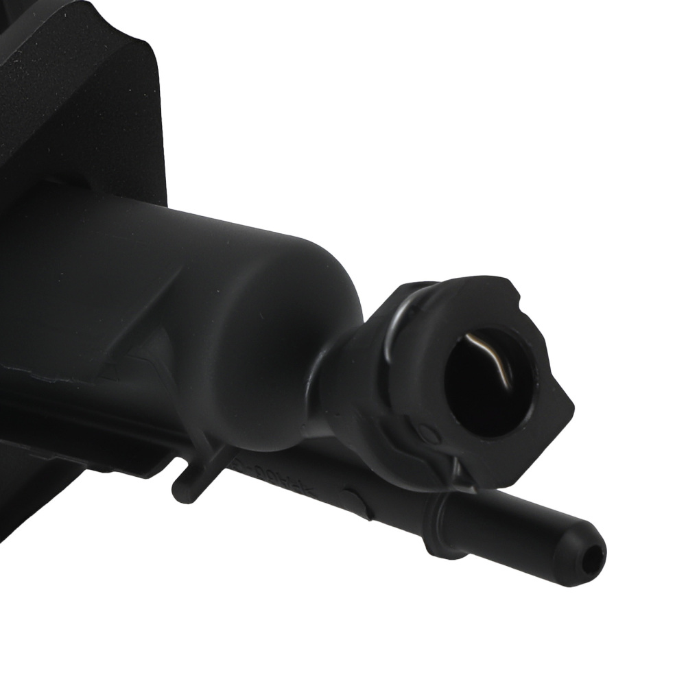 Clutch Master Cylinder compatible for Ford Focus C-Max Kuga compatible for Mazda 3 5 compatible for Volvo C30 S40 V50