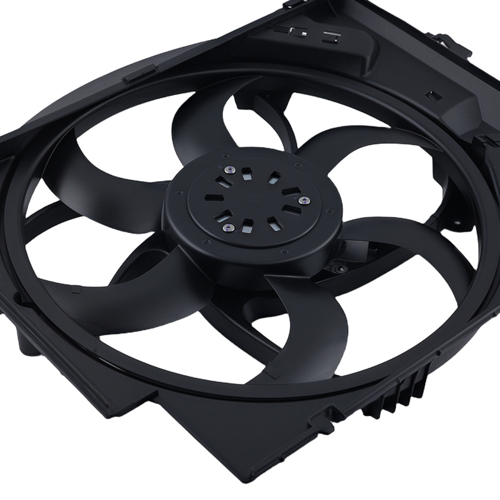 Cooling Fan compatibile per BMW E81 E82 E87 E88 E90 E91 2004-2013 17428506668