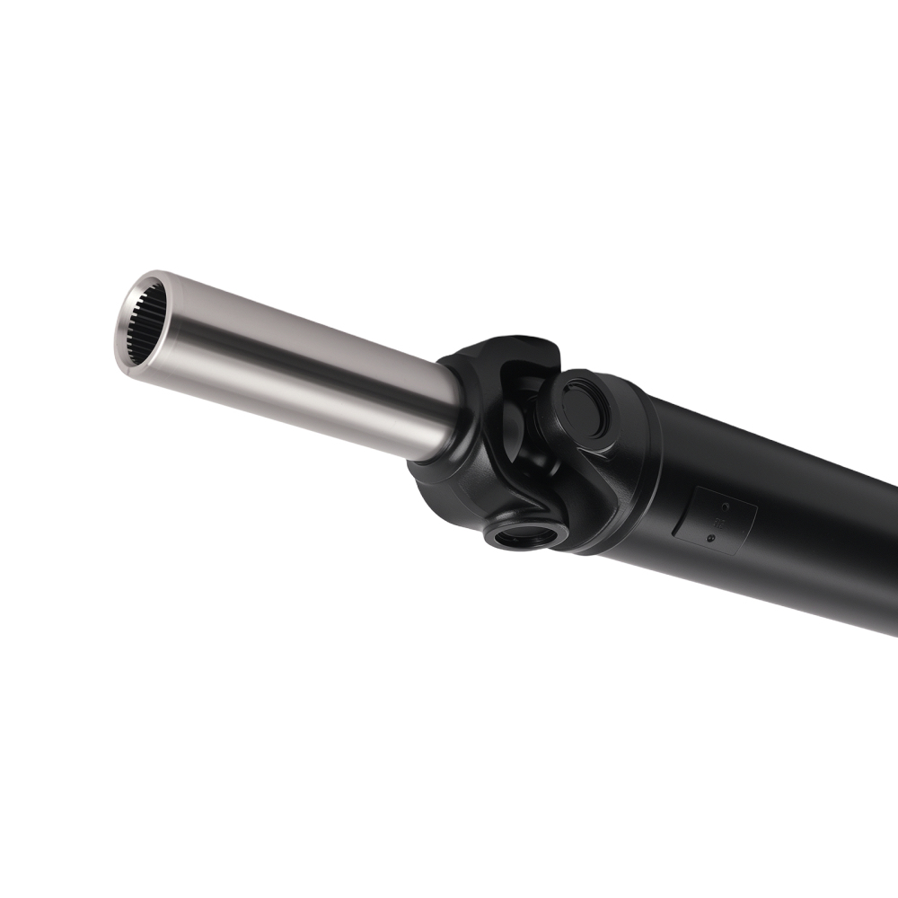 Rear Driveshaft Propshaft compatible for Chevy Silverado 2500 compatible for GMC Sierra 2500 2001-2004 4WD