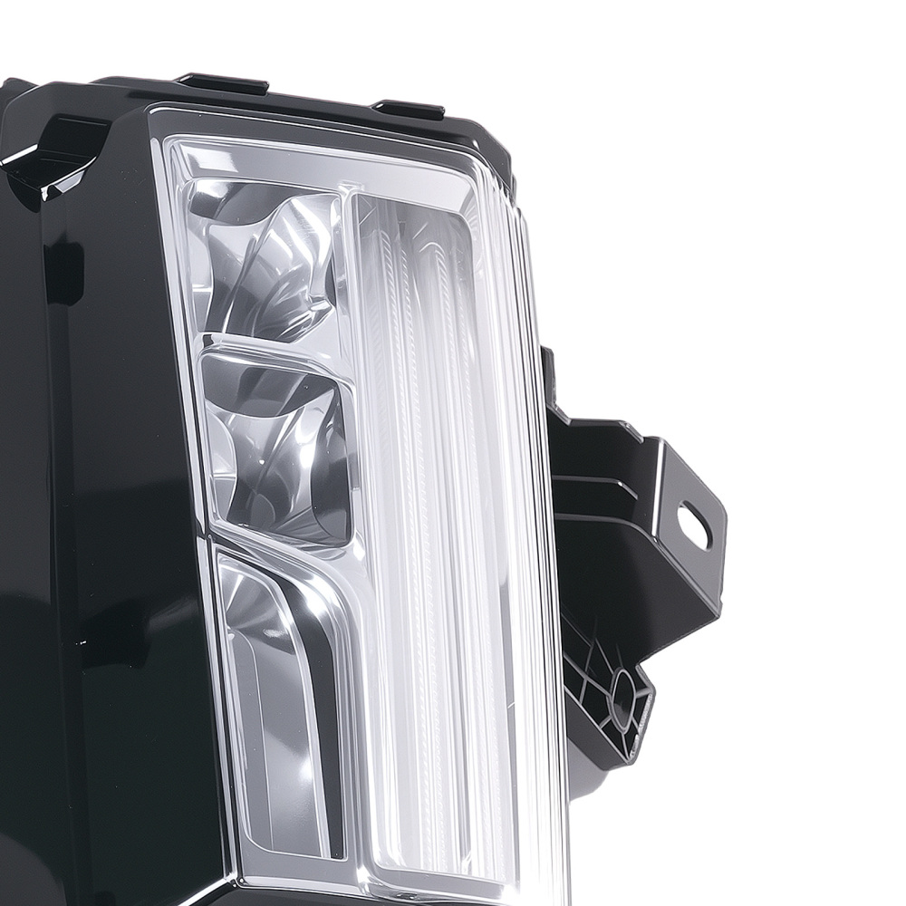 Cornering Lamp Fog Light with LED DRL Right Side compatible for Cadillac XT52017-2020