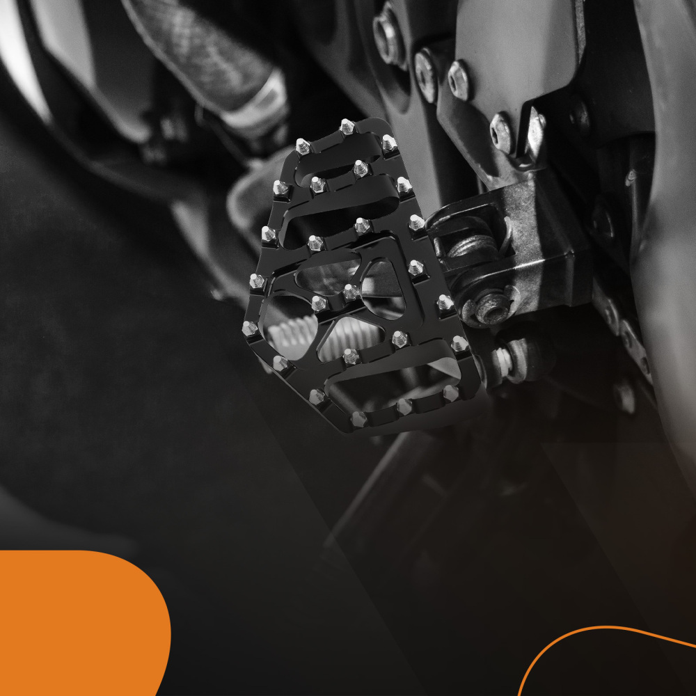 New Black MX Style Wide Fat Foot Pegs Floorboard compatible for Harley Dyna Touring