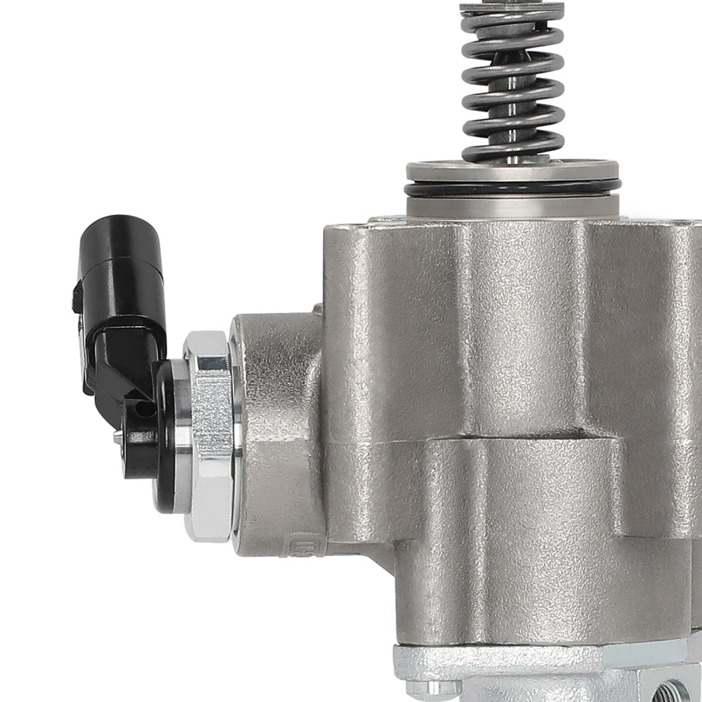 High Pressure Fuel Pump compatible for Audi A3 A4 A6 compatible for Skoda Octavia compatible for VW Golf Passat 2.0 TFSI