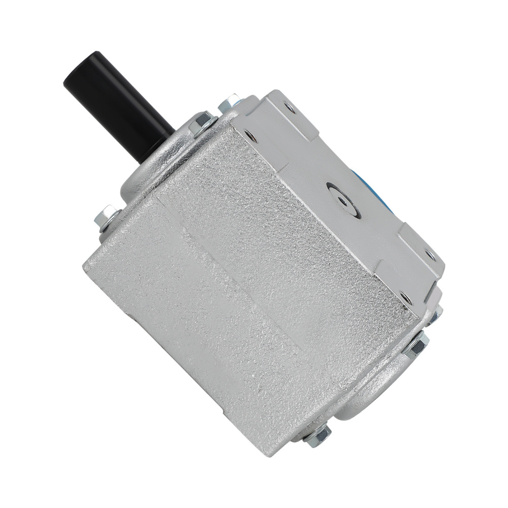 40 HP Right Angle Bevel Gearbox with 2 Keyed Shafts CW/CW 1:1 1800 Max RPM