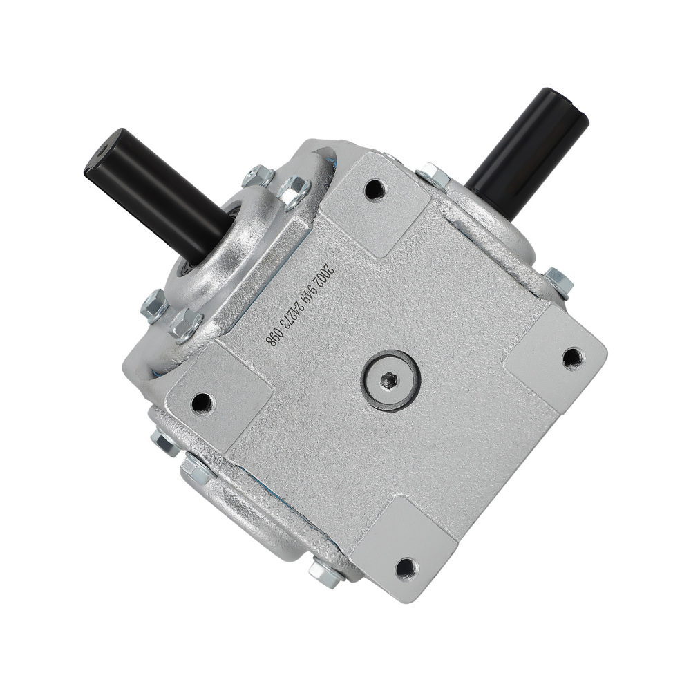 40 HP Right Angle Bevel Gearbox with 2 Keyed Shafts CW/CW 1:1 1800 Max RPM