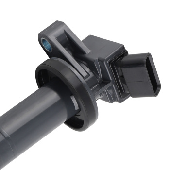 4 Ignition Coils + Spark Plugs compatible for Toyota Chevrolet Pontiac 1.8L L4 UF247 7090