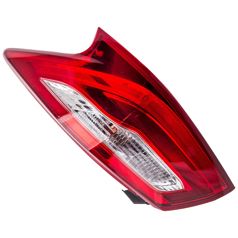 Right Rear Tail Light Housing compatible for Nissan Altima 16-18 Clear Lens NI2805106