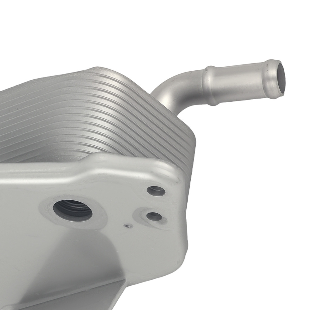1x New Cooler compatible for Audi A4 A6 Q5 compatible for VW Touareg 2005-2015 06E117021L 06E117021B