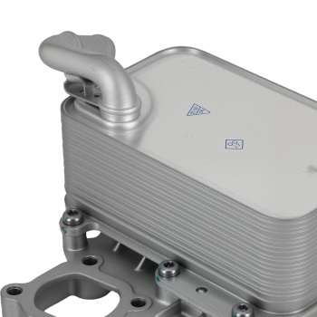 Radiateur huile compatible pour Audi A8 D4 3.0 TDI Quattro 2010-2018 059117021R CTBA CTBD