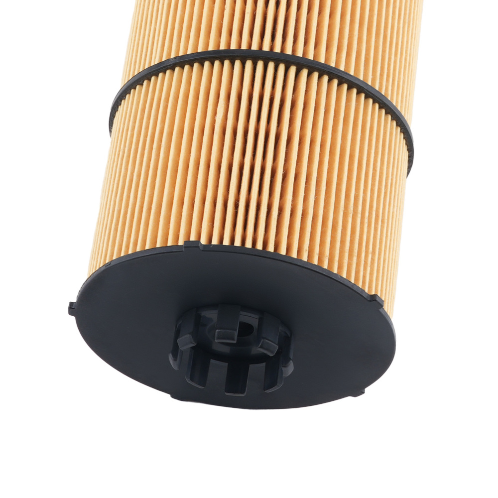 Engine Oil Filter compatible for Freightliner Coronado 2020-2021 LF17800 P582506