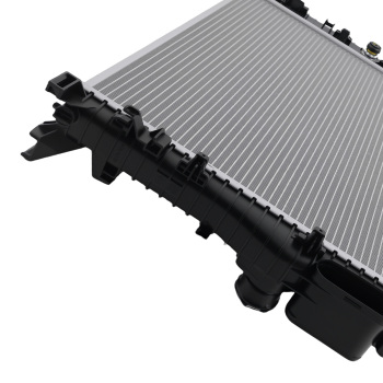 Aluminum Construction compatible for Mercedes CLS500 E500 03-06 2115002302 Radiator