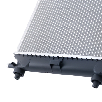 Radiatore Acqua compatibile per Mercedes-Benz 124 S124 200TE 230TE 1985-1992