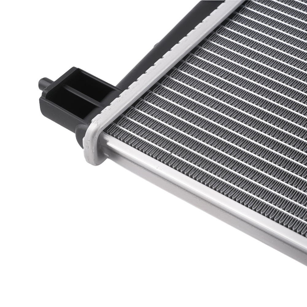 Engine Radiator Assembly compatible for Toyota Yaris 1.0 1.3L 1999-2005 1640023080 Manual