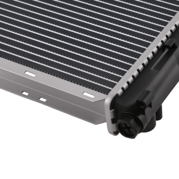 Aluminum Core Radiator compatible for BMW 323i 325i Z4 2000-2008 17117551635 Direct Fit