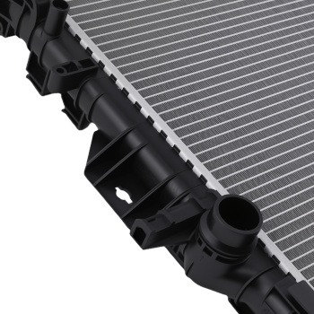 Aluminum Radiator Cooling Assembly compatible for Land Rover Evoque/LR2 2008-2017 31368059