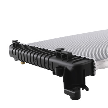 Radiator For 2014-2015 compatible for Chevrolet Silverado 1500 5.3L or 6.2L CU13398 CU13397