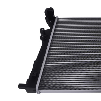Aluminum Cross Flow Radiator compatible for Chrysler 200 2.4L/3.6L 2015-17 A13400 MT Cooler