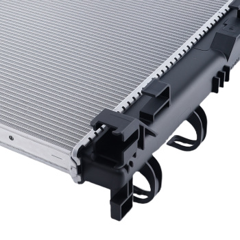 Aluminum Coolant Radiator compatible for Nissan Kicks 2018-2022 Versa 2020-2024 13786