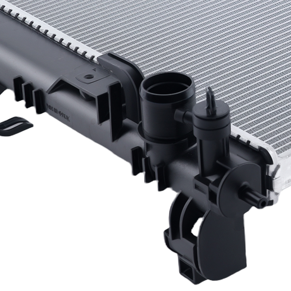 Aluminum Coolant Radiator compatible for Nissan Kicks 2018-2022 Versa 2020-2024 13786