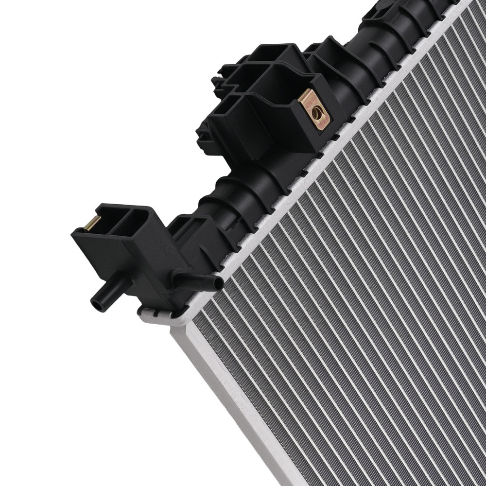 Aluminum Engine Radiator compatible for Ford Escape/Maverick 2020-2022 13850C