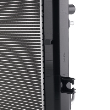 1.33 Inlet Radiator compatible for Toyota Forklift 7FGU25/7FGU30/7FGU32 HD9138 Cross Flow