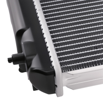 Aluminum Core Radiator compatible for Lexus IS200 2.0L 3.0L 99-05 16400-46720 AT Trans