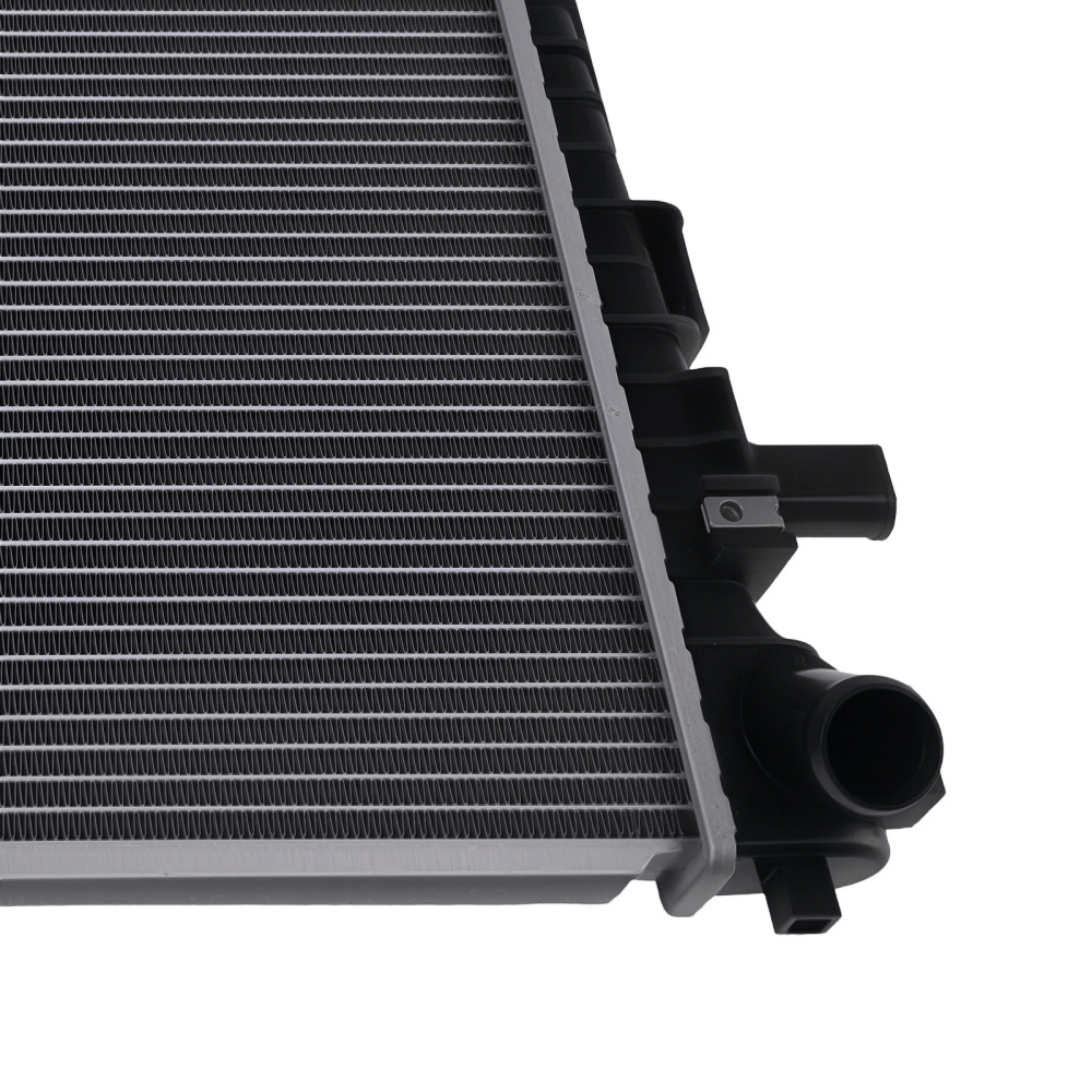 1.5 Inlet MT Radiator compatible for Ford Crown Victoria Grand Marquis 06-11 Q2852