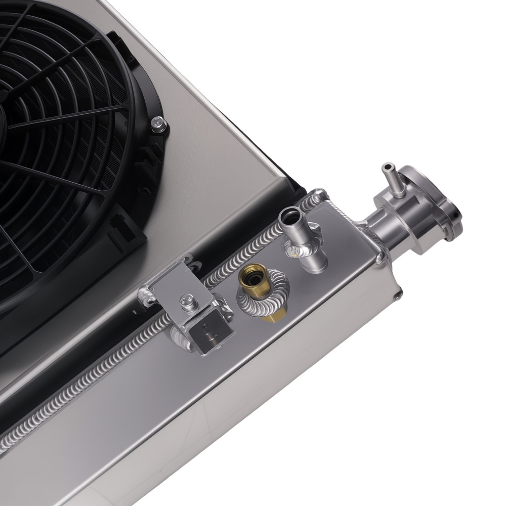 3Row Aluminum Radiator compatible for Chevrolet C1500 C2500 K1500 K2500 5.7L 1988-99 622