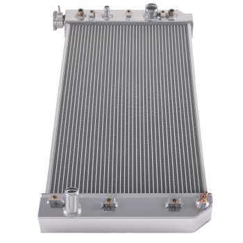 3 Row Aluminum Cooling Radiator compatible for Chevy S10 Pickup 4.3L V6 1988-1993 Q681