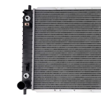 Engine Radiator compatible for Ford F-150 F-250 F-350 Lobo compatible for Lincoln Blackwood CU2596