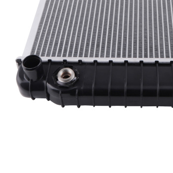 OE Style Radiator compatible for Chevrolet Express compatible for Savana 1500 2500 3500 1996-2002