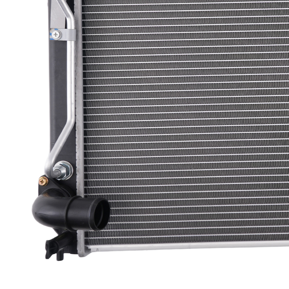 Radiator compatible for Toyota Sienna 3.3L 2004-2006 CU2681 160410A390 160410A391 2681