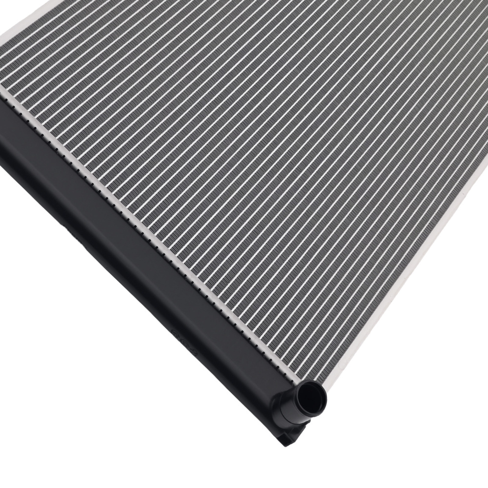 Radiator compatible for Toyota Sienna 3.3L 2004-2006 CU2681 160410A390 160410A391 2681