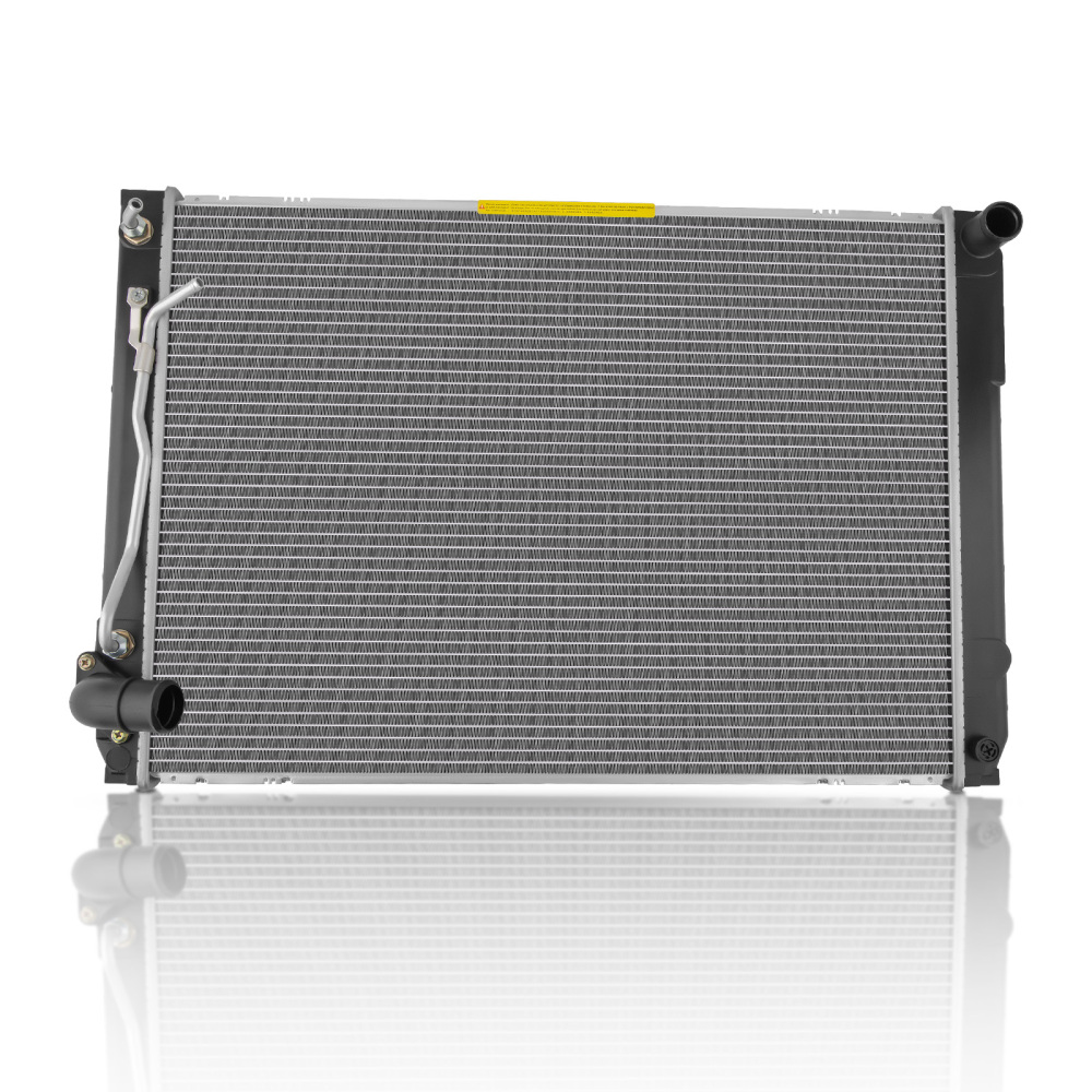 Radiator compatible for Toyota Sienna 3.3L 2004-2006 CU2681 160410A390 160410A391 2681