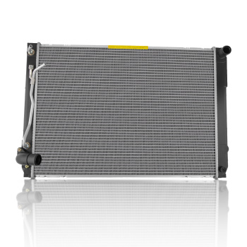 Radiator compatible for Toyota Sienna 3.3L 2004-2006 CU2681 160410A390 160410A391 2681