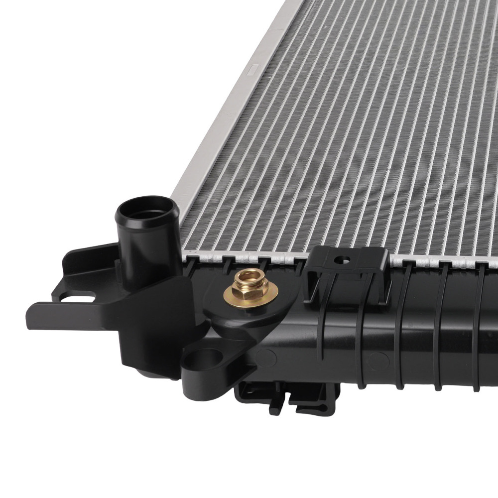AT/MT Radiator compatible for Chevrolet Silverado GMC Sierra 1500 4.3L 2014-2018 Q13396